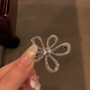 rosci | Kẹp Tóc Hoa Bóng Bẩy Thời Trang Elegante Nữ
