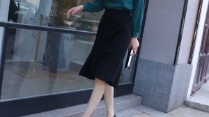 Womens Summer Chiffon Mid Skirt A-line Skirt Black Fishtail High Waist Upscale Irregular Ruffled Half Skirt