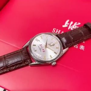 Old Shanghai Watch Mens Mechanical Watch Original Stock Chairman Head Portrait Waterproof 17 Diamond Manual Winding Commemorative