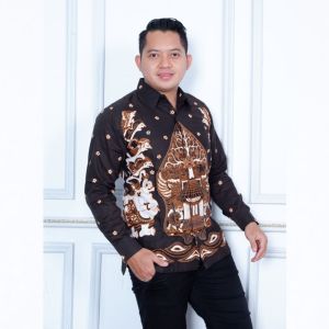 Kemeja Batik Pria Lengan Panjang Full Furing Motif Wayang Tumpuk Hitam