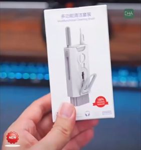 Peenoonshop ชุดแปรง 8-in-1 สามารถทําความสะอาดแป้นพิมพ์คอมพิวเตอร์ / ปากกาทําความสะอาดหูฟัง แบบพกพา / มีแปรงทำความสะอาดและสเปร์ยในตัว