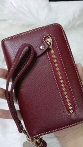 Genuine leather medium size zip around 6"