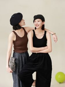 Retro U-Neck Sleeveless Knitted Vest Slim Fit Versatile Womens Summer Design Pure Color Camisole Base Shirt Fashionable Basic Short Style