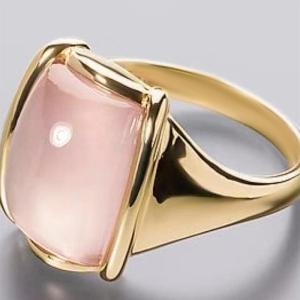Huitan Pink Imitation Moonstone Women Ring Elegant Wedding Party Gold Color Noble Lady Metal Accessories Fashion Jewelry Gift