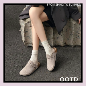 Psion ห้ามพลาด รองเท้าแตะผู้หญิงแฟชั่น ทรงสตรีทใส่ใช้งานได้เลย แมทช์ชุดได้ง่ายมาก สาวเท่ห์ๆแบบเราควรมี โทนสีเรียบใส่ง่ายไม่ต้องกลัวจี้ดไป