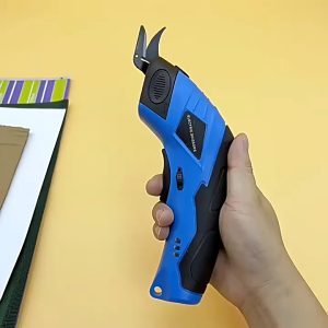 กรรไกรไฟฟ้าไร้สายสีน้ําเงิน กรรไกรไฟฟ้าแบตเตอรี่ ตัดวัสดุต่างๆ เช่น ผ้า หนัง พรม Electric scissors