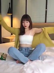 Women Sling Tube Top Bra Top Breathable Chest Pad Wearing Underwear Strapless Blouse Tube Top Bandeau Top