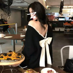 Ge·an·fei | Black Bow Tie V-Neck Open Back Knit Sweater Casual Loose
