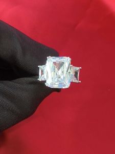 Diamcity (Free Gra Certificate) Moissanite Cincin Persegi Grosir