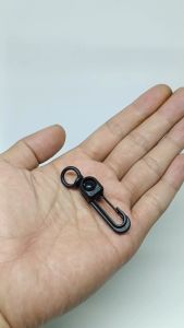 Pengait Kait Hook YKK Kecil Lebar Lubang 9 mm Material Poly acetal POM Kuat Bagus Harga Per 2 Biji