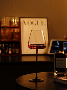 680ML ultra-large capacity crystal glass goblet large red wine glass for home use party wine glass burgundy wine glass