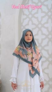 ASHIQAA HIJAU Hijab Segiempat Motif Ukuran Jumbo Syari 130x130 Bahan Voal Premium