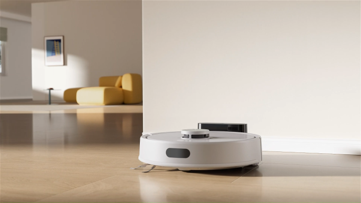 【New Launch】Roborock Q7TF series Robot Vacuum Cleaner, 10,000 Pa Powerful  Suction, Vacuum and mopping functionalityin one, 270ml lntegrated Water