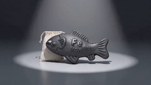 Iron Fish Cooking Utensil Effective and Safe Kitchen Cooking Tool utensil - 1 Piece