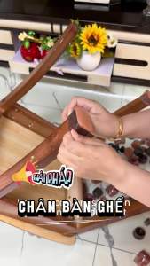 Bộ 4 Cái Bọc Silicon Bọc Chân Bàn Ghế Living C Chống Trơn Trượt Va Đập Chống Trầy Xước Nền Gạch