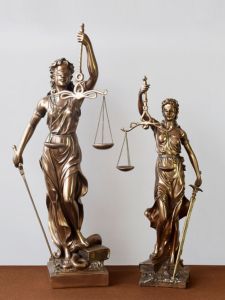 Imitation Copper Justice Justice and Justice Goddess Sculpture Statue Judicial Court Law Firm Balance Law Decoration Gift