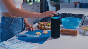 Loa Bluetooth Di Động Không Dây JLab JBuds Party Chống Nước Ngoài Trời Nhà Tắm Ip56 Công Suất 30w Có Đèn Chill Theo Nhạc