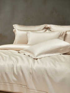 Mercury | Luxurious Thick Weave Jacquard Long Staple Cotton 4-Piece Bedding Set