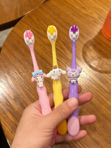 Soft Bristle Toothbrush for Children Small Head Boys Girls Kids Oral Care Dental Cleaning Tool Cat Claw Design Made in China