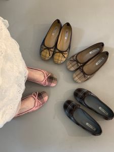 Ballerina Mary Jane Shoes With Bow Design