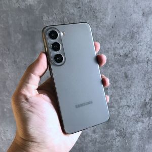 เคสโทรศัพท์บางเฉียบสีเทาพร้อมการป้องกันการตกหล่นระดับไฮเอนด์สำหรับ Samsung S23U/S24U/S25U Galaxy S25Ultra แบบครอบเต็ม