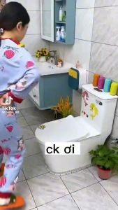 Combo 3 Chai tẩy bồn cầu diệt khuẩn khử mùi Toilet cao cấp Lọ thả bồn cầu phiên bản Hàn