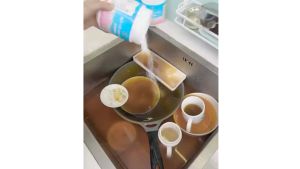 Tẩy Đa Năng Ailla 500g Chính Hãng Tẩy Ố Vàng Mốc Vết Bẩn Dầu Mỡ Cặn Canxi Trên Các Bề Mặt Tặng Cọ