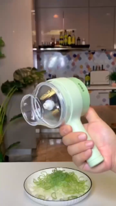 ที่บดกระเทียม เครื่องสับกระเทียม ปั่นพริก หมู 2 in 1 เครื่องบดกระเทียมไฟฟ้า