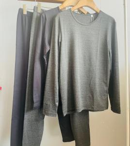 ชุดชั้นในผ้ากำมะหยี่แขนยาวสำหรับผู้ชาย ทรงเข้ารูป อบอุ่น นุ่ม ใส่สบาย เหมาะกับฤดูหนาว ชุดอยู่บ้าน ชุดนอน