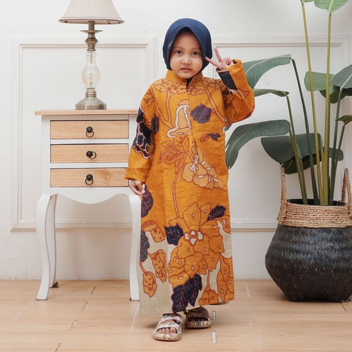 Baju%20Batik%20Couple%20Pasangang%20Suami%20Istri%20Kapelan%20Keluarga%20Pasangan%20Kondangan%20Baju%20batik%20Pasangan%20Terbaru%202024%20Batik%20gamis%20Wanita%20Baju%20Batik%20Wanita%20-%20Image%209