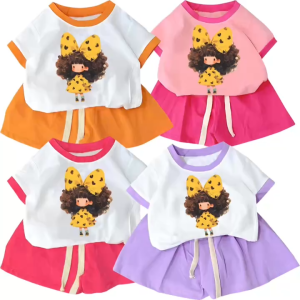 Bộ đồ hình cô bé tóc tóc xù nơ vàng 6-30kg.BGPHOI08.SUKAKIDS