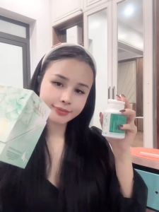 Viên uống trắng da GLUTATHIONE hỗ trợ cân bằng nội tiết giúp trắng da mờ nám sạm tàn nhang giảm khô da nhăn da