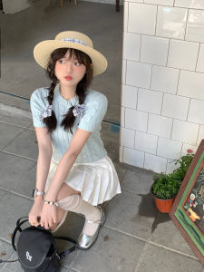 หมวกไหมพรมสไตล์ฝรั่งเศสสำหรับเด็กผู้หญิงในฤดูร้อน หมวกปีกกว้างป้องกันแสงแดดสำหรับถ่ายภาพชายหาด หมวกทรงแบนสไตล์ญี่ปุ่นสำหรับผู้หญิง