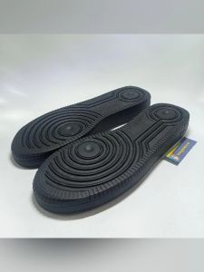 Sol Sepatu Sneakers Pria AIR TPR Nyaman Warna Hitam dan Putih Size 39-43