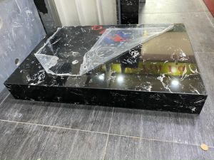 Bàn đá lavabo rửa mặt cao cấp Mision có kèm khung Inox treo tường màu sắc trắng và đen dùng để đặt lavabo để bàn kiểu dáng sang trọng bền chắc Bàn lavabo đặt bàn treo tườngbàn đá bồn rửa mặt nhân tạo bàn lavabo treo tường kèm khung.