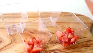 50PCS Square Clear Dessert Cups Puddings Mousse Cups Serving Cups for  Dessert Event and Party