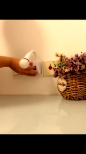 Plug in Flexible Wall Light Socket Adapter E27 Lamp Bulb Extension Holder