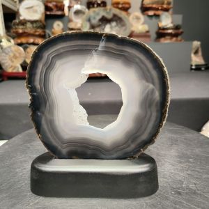 agate slide natural color 100%🔮天然原矿玛瑙片 黑玛瑙+透白玛瑙 共生闪晶软糖 🆓🆓🆓特制实木底座 玛瑙高: 14cm 宽: 15cm 重: 0.3kg