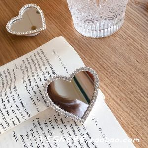 Luxury Magnetic Absorption Heart Shaped Mirror Surface Phone Case with Airbag Stand Portable Girl Heart Silicone Material