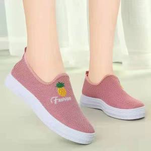 Spring and Summer New Arrival Old Beijing Cloth Shoes Versatile Trend Casual Womens Canvas Shoes Non Slip Soft Bottom Comfortable Breathable Shoes