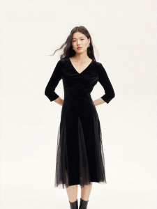 Vero Moda | Autumn Velvet Lace Dress Stylish Elegance