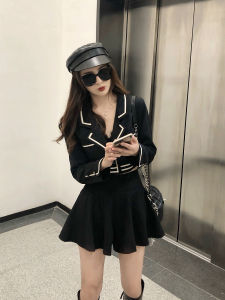 Black High-Waist Short Umbrella Skirt for Women Loose Casual Style Perfect for Autumn Birthday Parties K-Style