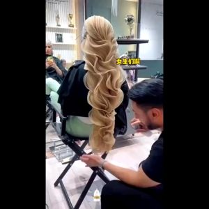 คลิป ครีมย้อมผม ส่งล้าง 7.13 lcx [2 นาที] พร้อมกับส่วนผสมแซมผมแห้งเสีย 500ML