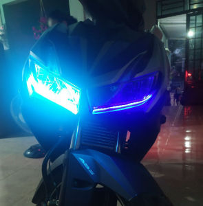 Bộ 2 dây audi Led mí độ xe máy xe ô tô dermi chào xi nhan chạy đuổi 2 in 1