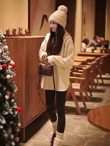 High-end Stylish Flocking Hoodie Women