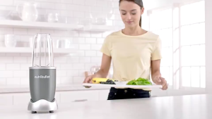 Máy xay sinh tố Nutribullet 600W – Xay nhuyễn nhanh smoothie – Thiết kế nhỏ gọn – Dễ dùng cho gia đình (màu xám)