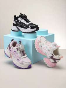 Belle | Insulated Childrens Shoes with Rotation Buckle