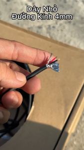 Dây Tín Hiệu Âm Thanh 4mm Chống Nhiễu Lõi Đồng 2 lõi + 1 mát giá bán 1met. dùng hàn jack âm thanh.