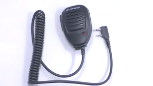 Baofeng Handheld Outdoor Microphone Speaker Microphone for Walkie Talkie Radio