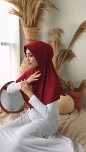 Kerudung Instan Hijab Serut Polos Jersey Premium I Jilbab Instan Serut Size M I Hijab Serut Jokowi Jersey Size Standar By Shamira